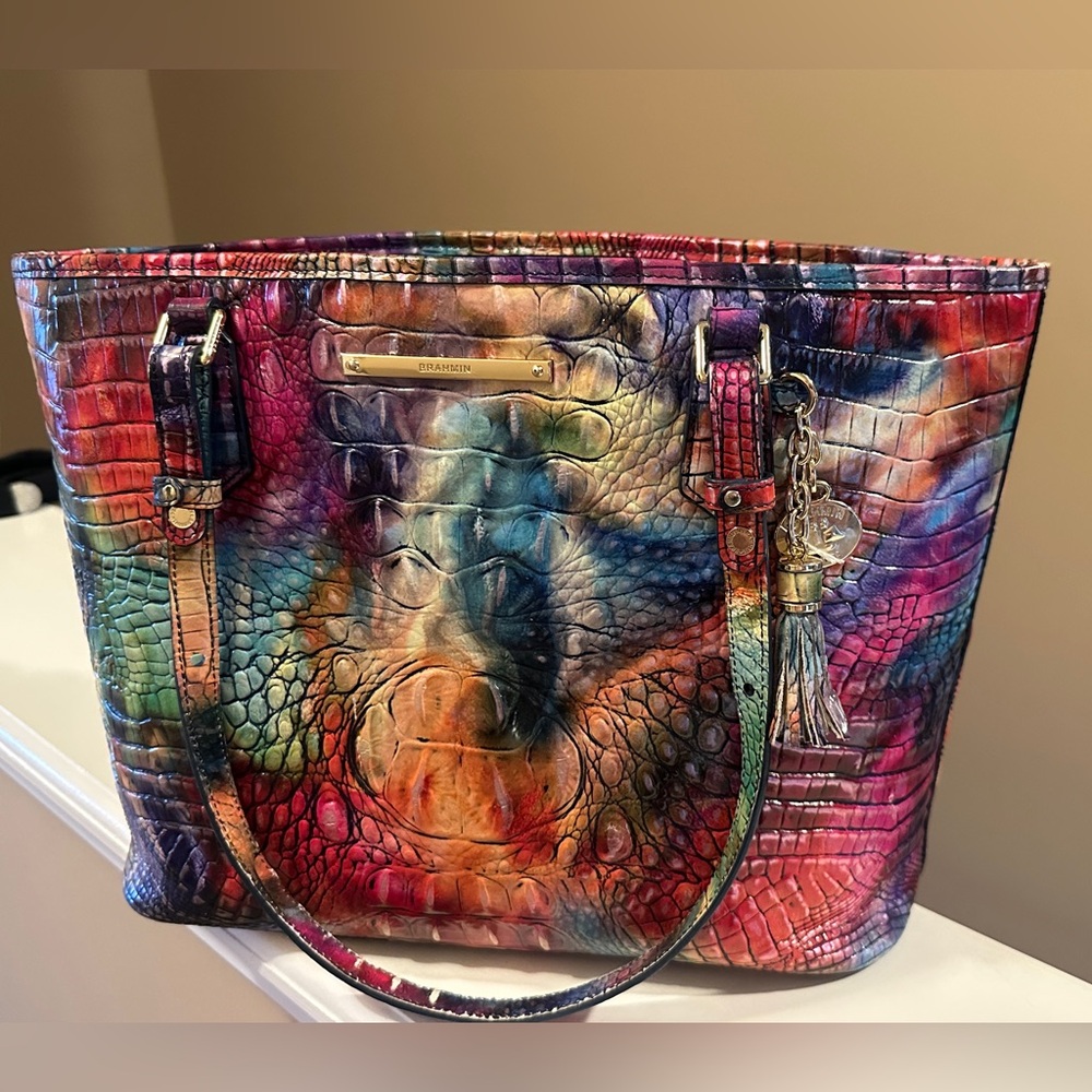 Authentic Brahmin Medium Asher Melbourne Tote in Awestruck